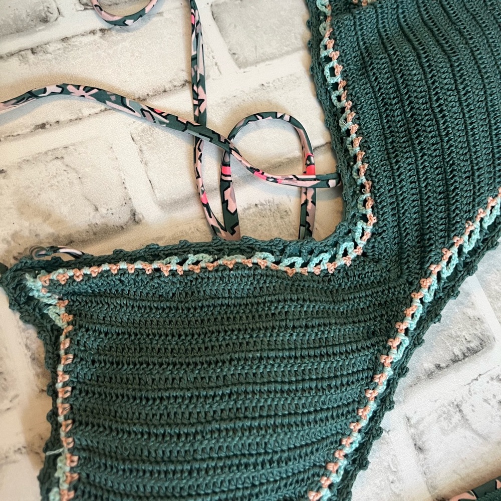 Bikini Bundle - Picture 5 of 7